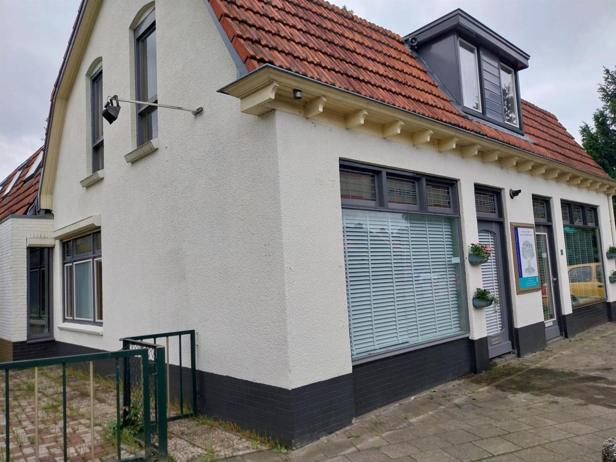 familiehuis Amber Haaksbergen Buitenkant foto